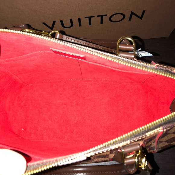 ✅Sold✅Louis Vuitton Damier Ebene  caissa Pm tote - Picture 5 of 8